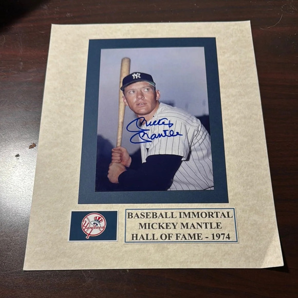 Mickey Mantle Signed Baseball Immortal Hall of Fame 1974 Plaque - Picture 1 of 1